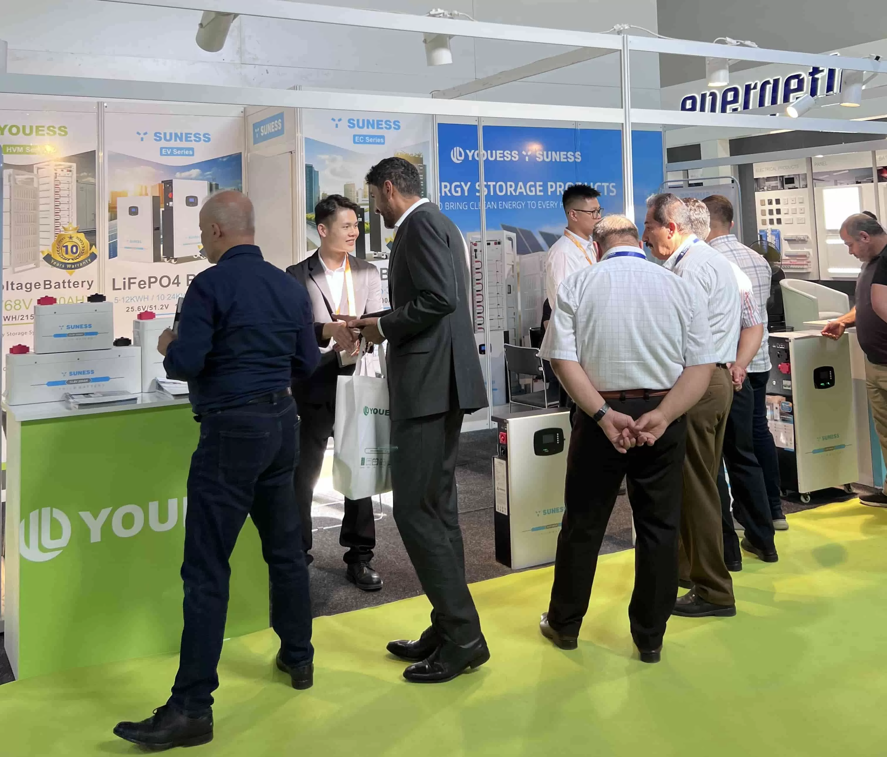 يوس يعرض حلول تخزين الطاقة المتقدمة في الطاقة العراق 2024